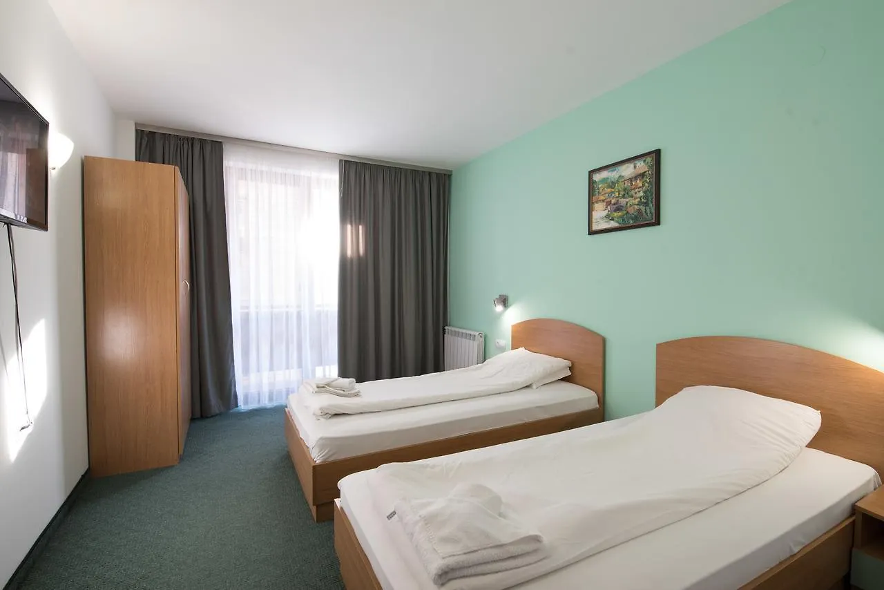 Hotel Iceberg Bansko 3*,